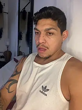 Snapshot of Tatuadomoreno23cm chatting on July 2026 03:12:02 PM Tatuadomoreno23cm online show from July 2026 03:12:02 PM