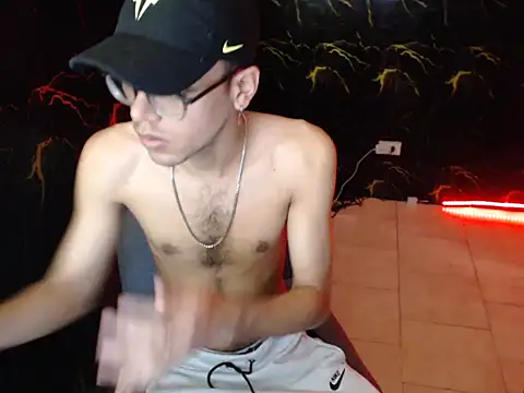 Snapshot of draven_sex chatting on July 2026 08:16:02 PM draven sex online show from July 2026 08:16:02 PM