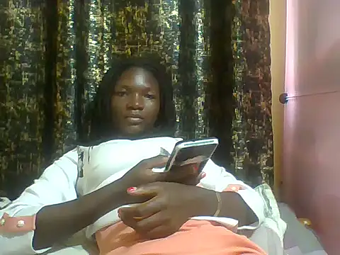 Snapshot of Skylark612 chatting on June 2026 10:35:01 AM Skylark612 online show from June 2026 10:35:01 AM
