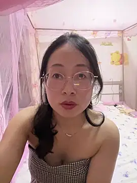Snapshot of TangTang0530 chatting on June 2026 12:32:01 PM TangTang0530 online show from June 2026 12:32:01 PM