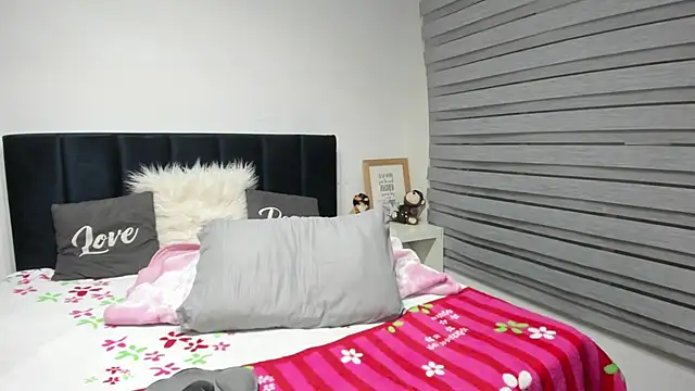 Snapshot of Bianca_seduction chatting on July 2026 02:18:01 AM Bianca seduction online show from July 2026 02:18:01 AM