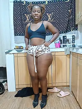 Snapshot of Ssexyie_juls chatting on July 2026 06:47:01 PM Ssexyie juls online show from July 2026 06:47:01 PM