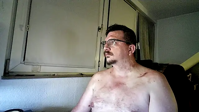 Snapshot of Redtaiger chatting on June 2026 09:41:02 PM Redtaiger online show from June 2026 09:41:02 PM