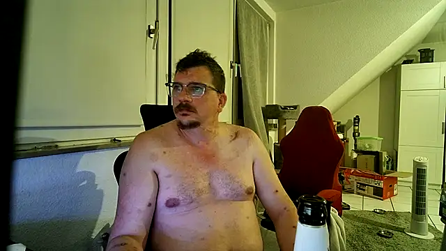 Snapshot of Redtaiger chatting on July 2026 09:21:02 PM Redtaiger online show from July 2026 09:21:02 PM