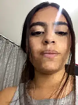 Snapshot of CORAL-524 chatting on June 2026 09:02:01 PM CORAL-524 online show from June 2026 09:02:01 PM