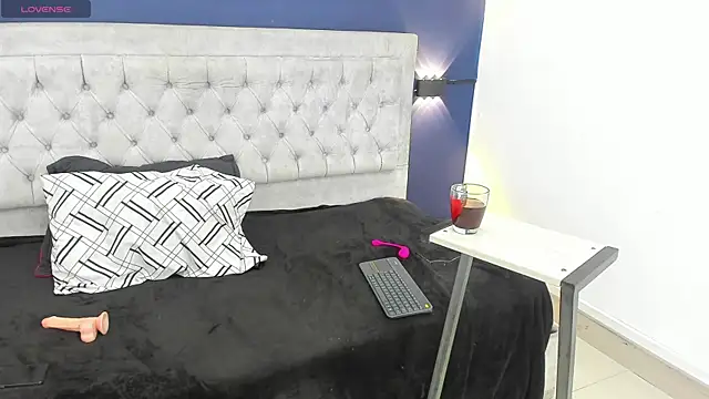 Snapshot of scarlette_ttaylor chatting on June 2026 11:35:02 AM scarlette ttaylor online show from June 2026 11:35:02 AM