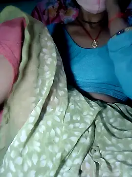 Aarti9080 online show from July 2026 07:19:02 PM