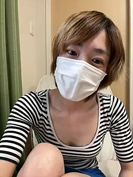 Snapshot of mirei_nyan chatting on June 2026 03:08:02 AM mirei nyan online show from June 2026 03:08:02 AM