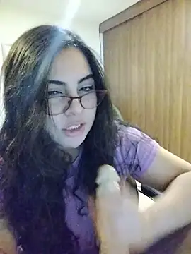 Snapshot of Roxxy_Sade chatting on July 2026 12:34:02 AM Roxxy Sade online show from July 2026 12:34:02 AM