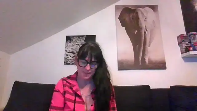Snapshot of sexujuly88 chatting on May 2026 10:26:01 PM sexujuly88 online show from May 2026 10:26:01 PM