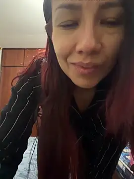 Snapshot of ArielFerrara chatting on July 2026 04:51:02 AM ArielFerrara online show from July 2026 04:51:02 AM