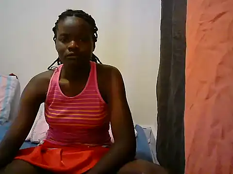 Snapshot of BerryJulie chatting on June 2026 07:25:02 AM BerryJulie online show from June 2026 07:25:02 AM