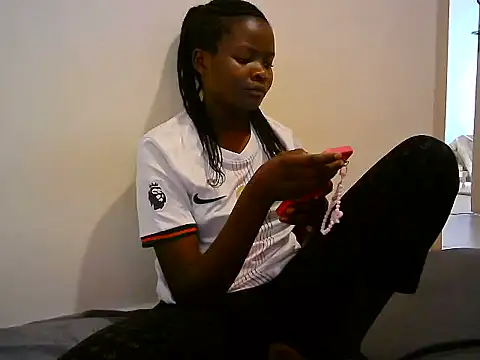 Snapshot of BerryJulie chatting on July 2026 07:04:02 AM BerryJulie online show from July 2026 07:04:02 AM