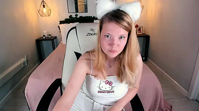 Snapshot of anita_Hitteys chatting on July 2026 08:20:01 AM anita Hitteys online show from July 2026 08:20:01 AM