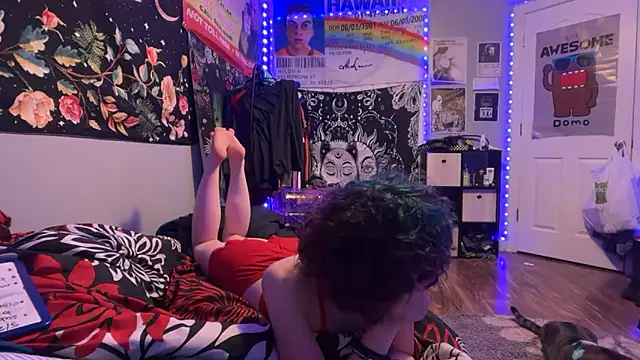 petitewhitebaee online show from June 2026 05:32:02 AM
