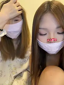 Snapshot of QIQI-QIQI-01 chatting on July 2026 08:27:02 AM QIQI-QIQI-01 online show from July 2026 08:27:02 AM