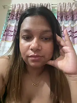 Snapshot of natasha_oberoi22 chatting on June 2026 11:51:01 PM natasha oberoi22 online show from June 2026 11:51:01 PM