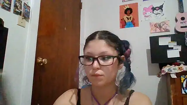 GEEKEDKITTYCAT online show from June 2026 08:11:01 PM