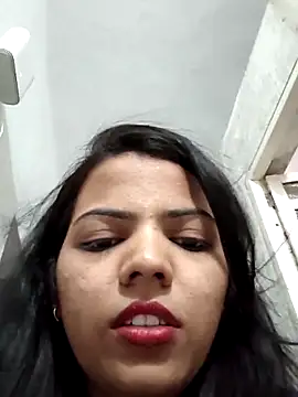 Snapshot of Alishasheikh21 chatting on June 2026 06:13:01 PM Alishasheikh21 online show from June 2026 06:13:01 PM