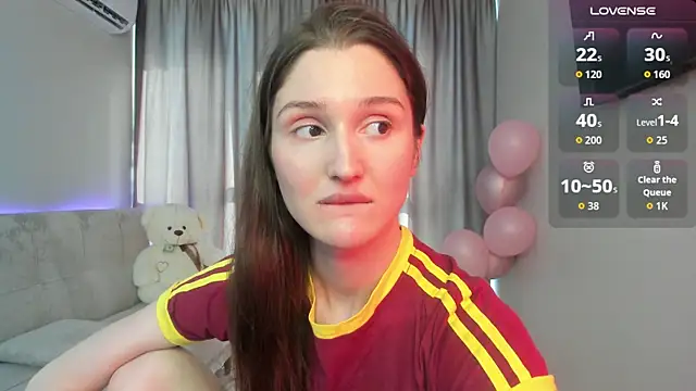 Snapshot of tender_babyyy chatting on June 2026 01:03:02 PM tender babyyy online show from June 2026 01:03:02 PM