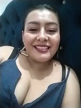 Snapshot of sussan_sexymilf chatting on July 2026 09:30:01 PM sussan sexymilf online show from July 2026 09:30:01 PM