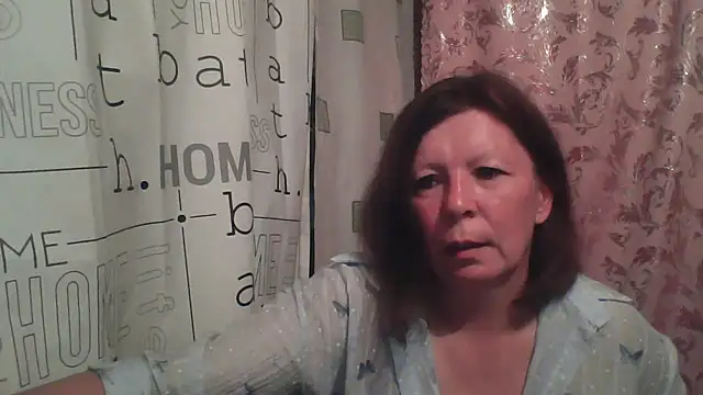 Schastlivaya43 online show from June 2026 07:14:01 PM