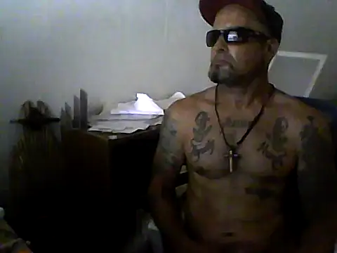 Snapshot of SlickDickyadown chatting on June 2026 01:34:02 PM SlickDickyadown online show from June 2026 01:34:02 PM