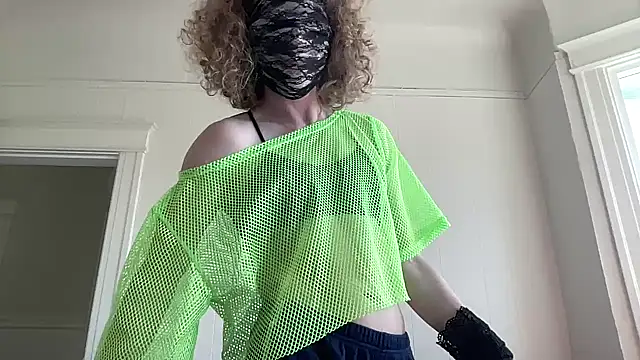 RooRooLaFoo online show from June 2026 11:22:02 PM
