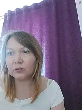 Snapshot of MarikaLane chatting on June 2026 12:43:01 PM MarikaLane online show from June 2026 12:43:01 PM
