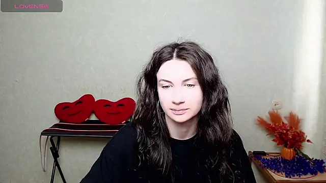 Snapshot of LilithRivi chatting on June 2026 01:37:01 PM LilithRivi online show from June 2026 01:37:01 PM