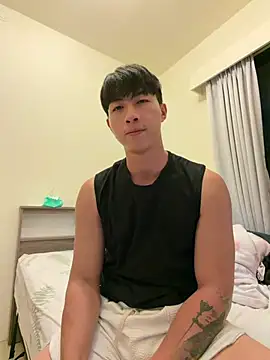 Snapshot of Ace_Min32100 chatting on June 2026 01:39:02 PM Ace Min32100 online show from June 2026 01:39:02 PM