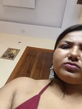 Snapshot of sheela_3563 chatting on June 2026 04:48:01 AM sheela 3563 online show from June 2026 04:48:01 AM