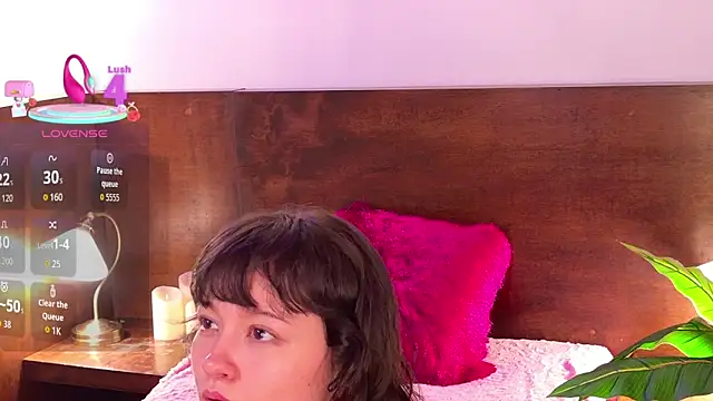 Emily amaura online show from June 2026 04:04:02 PM