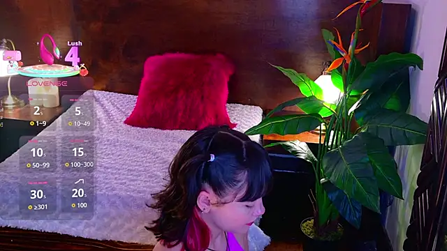 Emily amaura online show from June 2026 04:05:01 PM