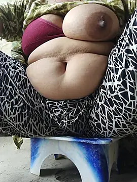 Snapshot of Your_Bhabhi69 chatting on June 2026 12:55:02 AM Your Bhabhi69 online show from June 2026 12:55:02 AM