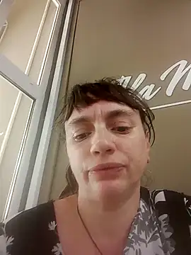 Snapshot of AnitaLove077 chatting on June 2026 09:41:01 AM AnitaLove077 online show from June 2026 09:41:01 AM