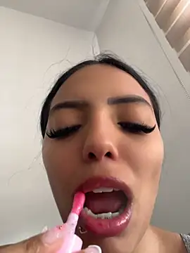 Snapshot of pursena_ chatting on July 2026 05:59:02 PM pursena online show from July 2026 05:59:02 PM