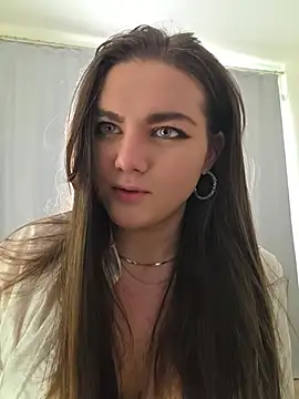 Snapshot of XenaBevy chatting on July 2026 04:01:02 PM XenaBevy online show from July 2026 04:01:02 PM