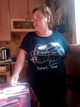 Snapshot of oksana72 chatting on September 2025 06:15:02 AM oksana72 online show from September 2025 06:15:02 AM