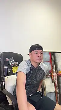 Snapshot of clarkdangerous chatting on June 2026 12:32:02 AM clarkdangerous online show from June 2026 12:32:02 AM