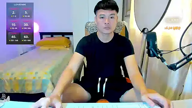 Snapshot of clarkdangerous chatting on August 2026 12:02:01 AM clarkdangerous online show from August 2026 12:02:01 AM