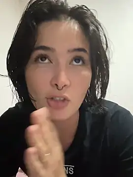 sweetchloe   online show from June 2026 09:14:02 PM
