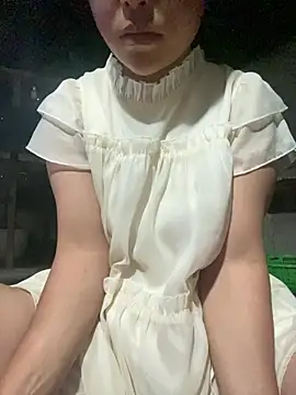 Snapshot of Yin-ri chatting on June 2026 11:39:01 PM Yin-ri online show from June 2026 11:39:01 PM