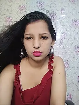 Snapshot of Queen_Rosyy chatting on July 2026 02:00:02 AM Queen Rosyy online show from July 2026 02:00:02 AM