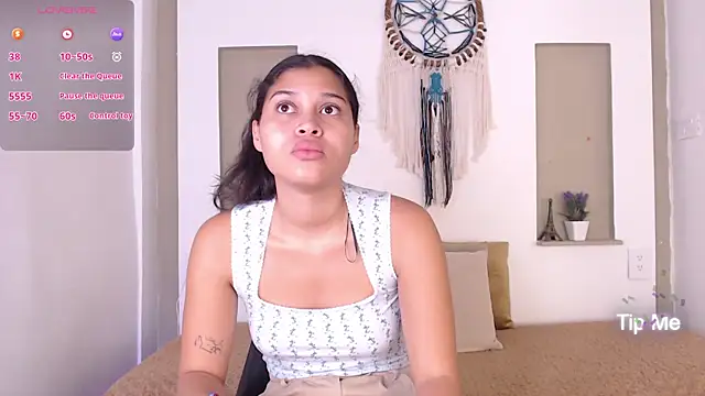 Snapshot of Kitty_Desire2 chatting on July 2026 12:44:02 PM Kitty Desire2 online show from July 2026 12:44:02 PM