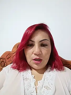 Snapshot of Agata_Traviesa chatting on June 2026 03:00:01 AM Agata Traviesa online show from June 2026 03:00:01 AM