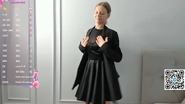 Snapshot of Janet_Johnson chatting on July 2026 11:42:02 AM Janet Johnson online show from July 2026 11:42:02 AM