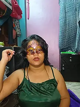Snapshot of horny_couple789 chatting on June 2026 06:49:01 PM horny couple789 online show from June 2026 06:49:01 PM