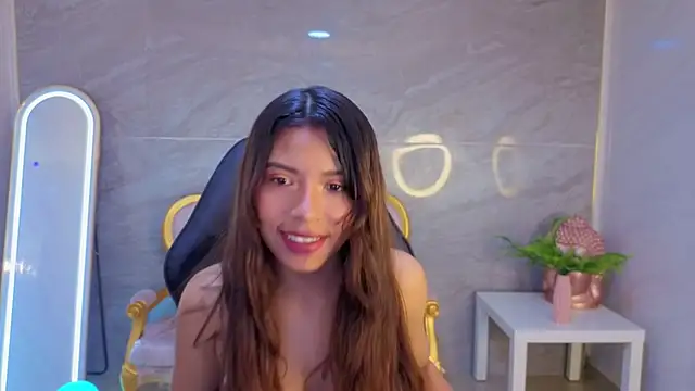Snapshot of lisa_s1 chatting on July 2026 08:15:02 PM lisa s1 online show from July 2026 08:15:02 PM