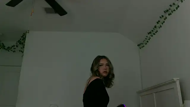 Snapshot of juicyxi chatting on June 2026 05:57:01 PM juicyxi online show from June 2026 05:57:01 PM